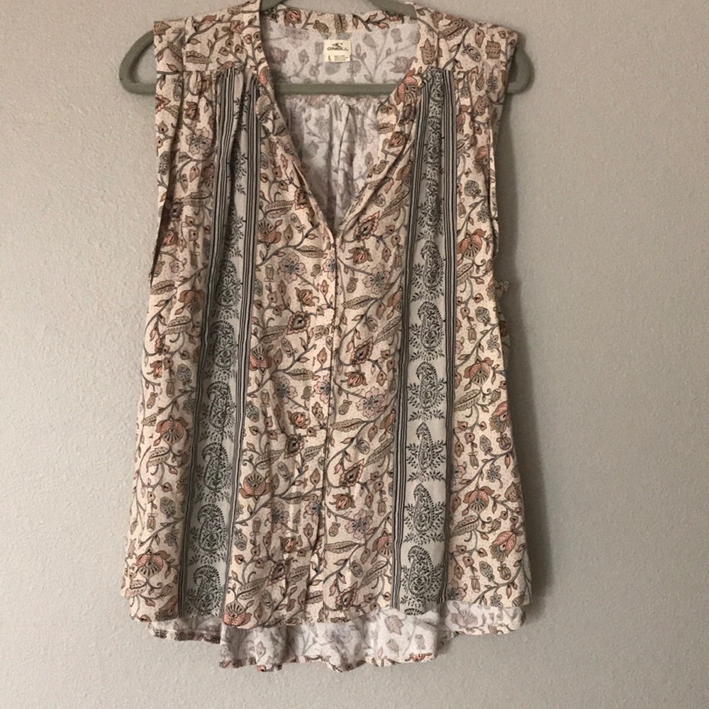 Gorgeous NWOT O’Neill Button Down Tank Oversized